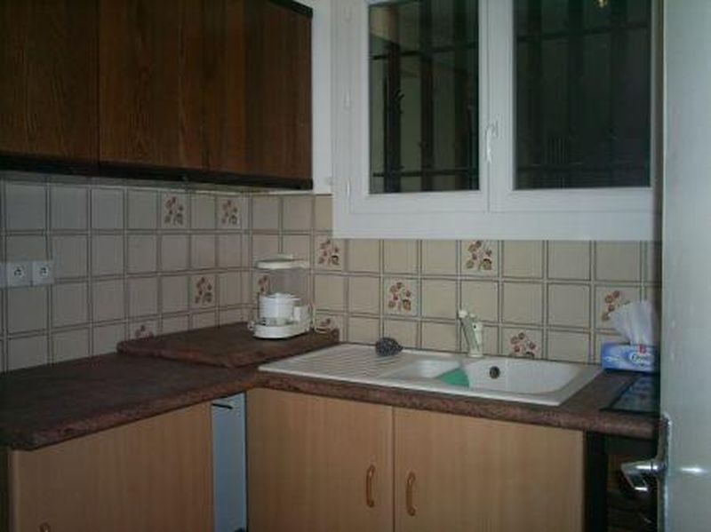 Vente    MARIGNANE DANS RESIDENCE FERMEE BEAU T2